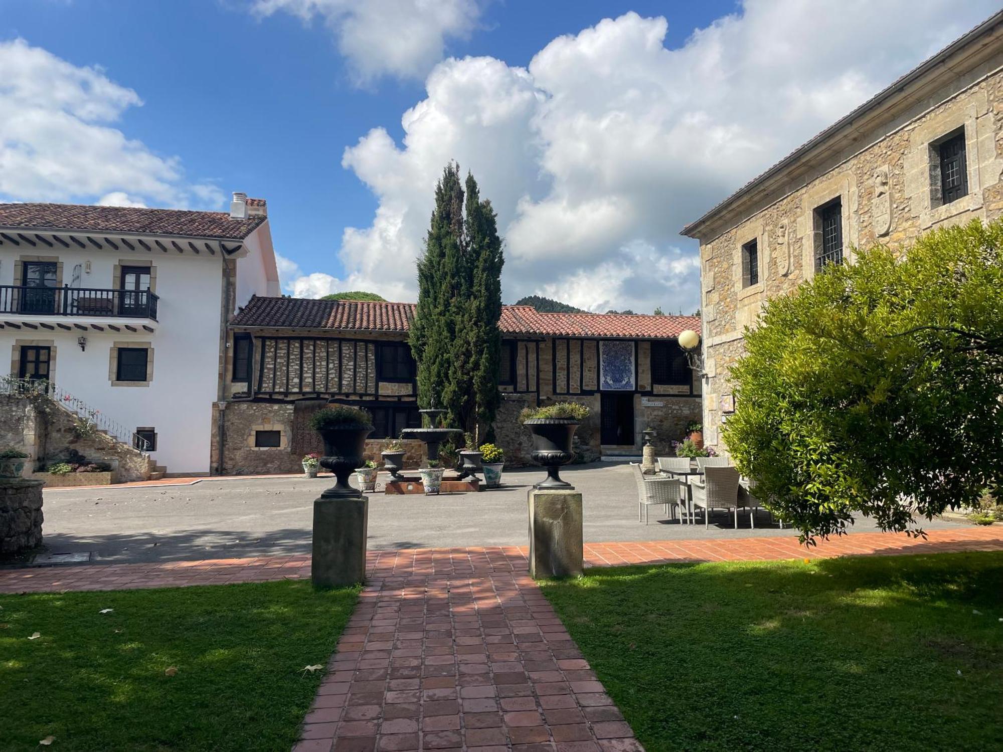 San Román de Escalante Exterior foto